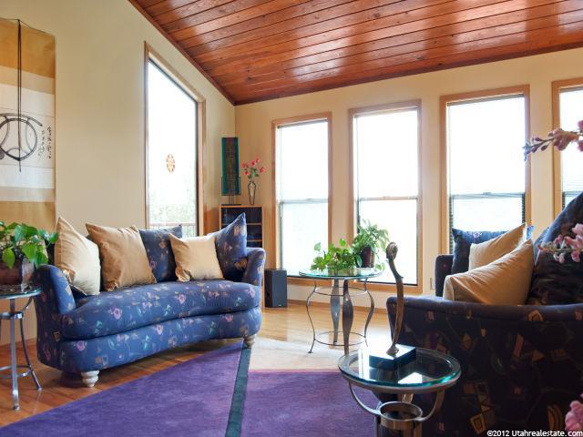 317 S 1550 E, Bountiful, UT 84010 — photo 10