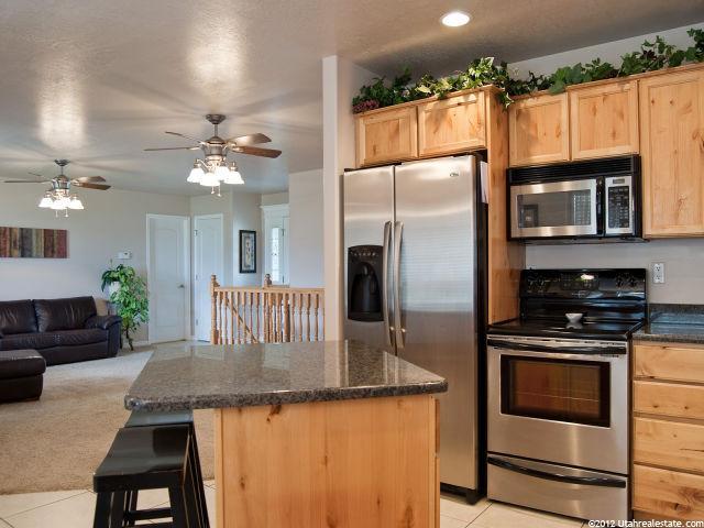 2338 N 2710 W, Clinton, UT 84015 — photo 8