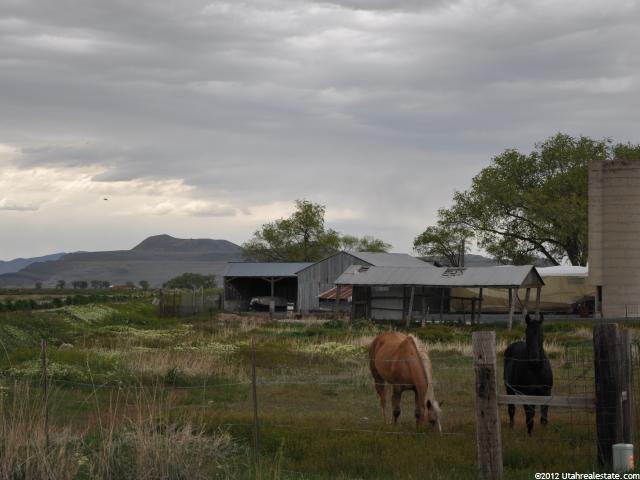 191 N 6800 W, Corinne, UT 84307 — photo 5