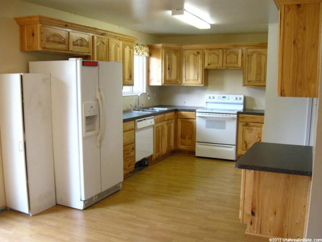 2975 W 4800 S, Roy, UT 84067 — photo 3