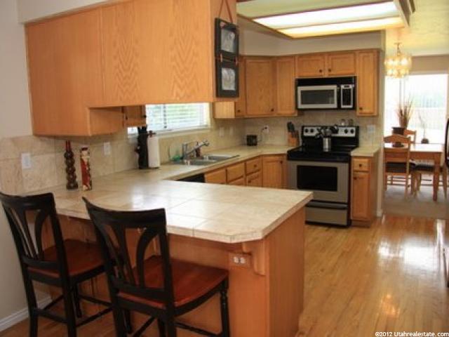 519 E Willow Haven Cv, Draper, UT 84020 — photo 2