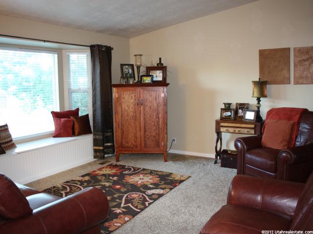 1434 N Ash Dr, Layton, UT 84040 — photo 2