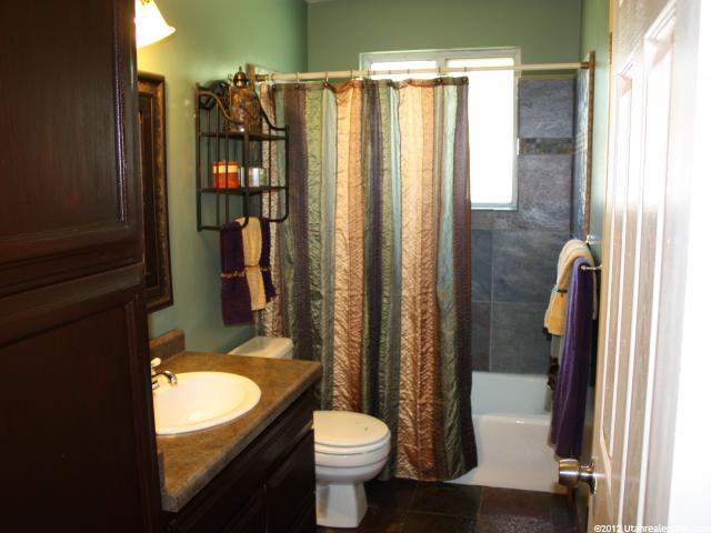 1434 N Ash Dr, Layton, UT 84040 — photo 8
