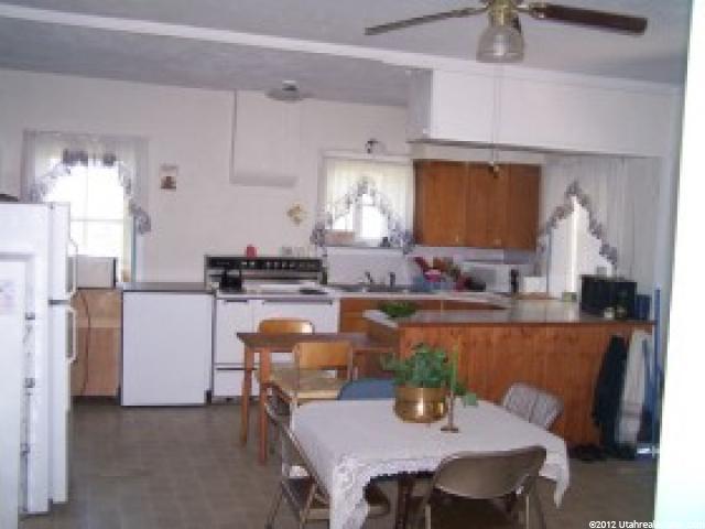 601 S Main W, Moroni, UT 84646 — photo 3