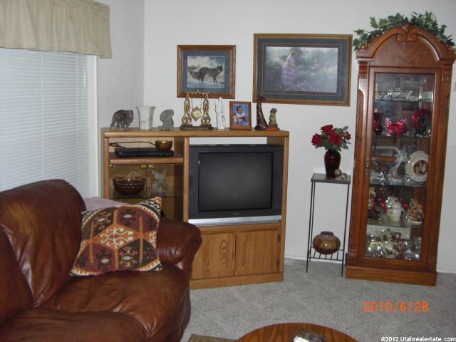 1111 N 2000 W #86, Farr West, UT 84404 — photo 12