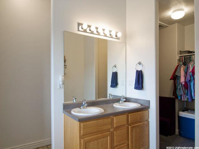 4972 S Riverside Dr, Murray, UT 84123 — photo 8
