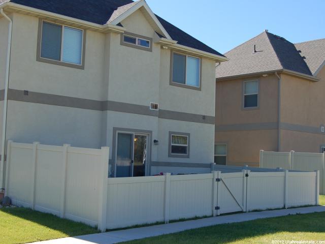 1033 N 670 W, Centerville, UT 84014 — photo 3