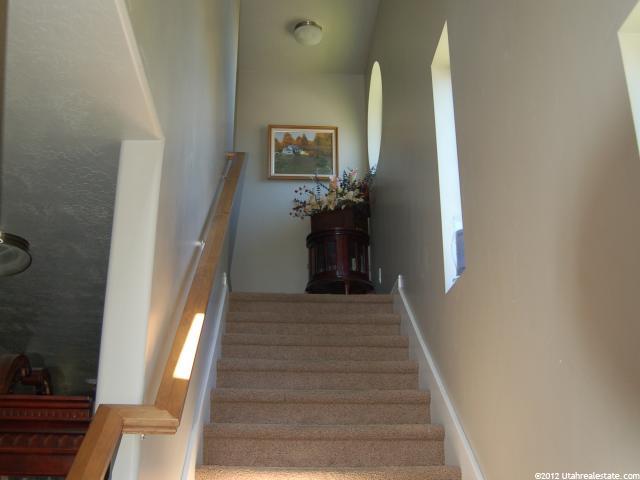 1033 N 670 W, Centerville, UT 84014 — photo 6