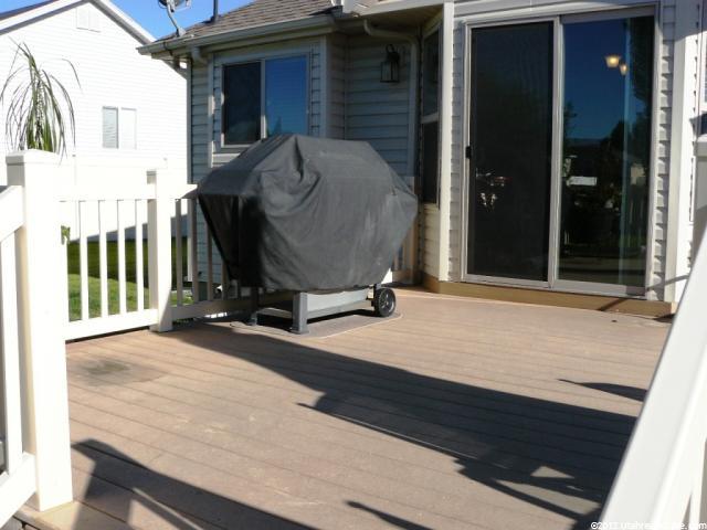 2346 W 2650 N, Clinton, UT 84015 — photo 8