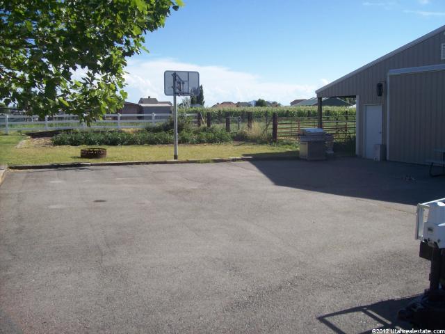 2433 N 3125 W, Clinton, UT 84015 — photo 5