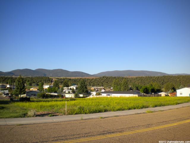 115 N 1st Ave #3, Dutch John, UT 84023 — photo 8