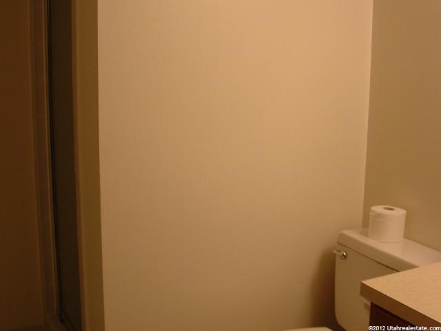 235 N 800 W, Vernal, UT 84078 — photo 5
