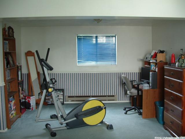 235 N 800 W, Vernal, UT 84078 — photo 10