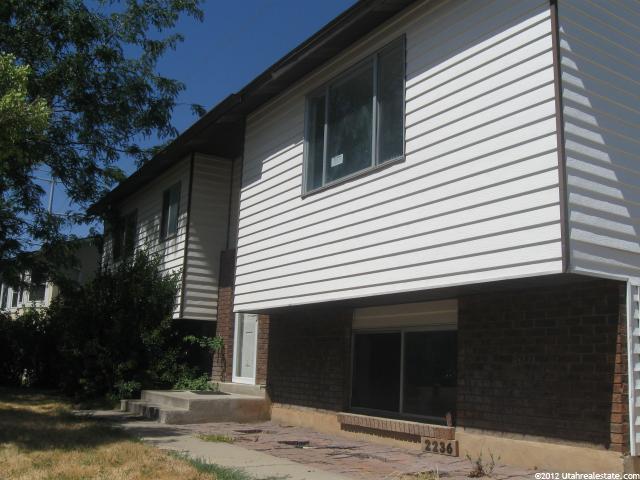 2236 S 300 W, Clearfield, UT 84015 — photo 3