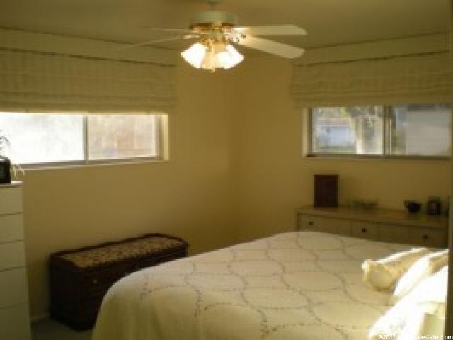 335 N 100 E, Farmington, UT 84025 — photo 6