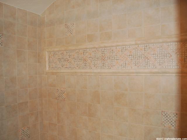 1308 S 2500 W, Vernal, UT 84078 — photo 3