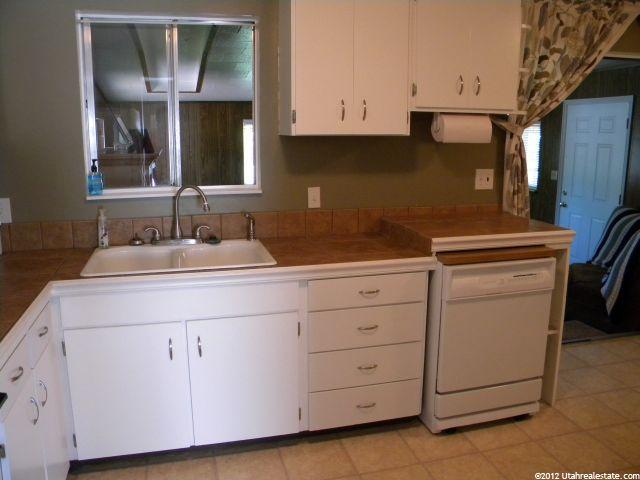5840 S 2450 W, Roy, UT 84067 — photo 4