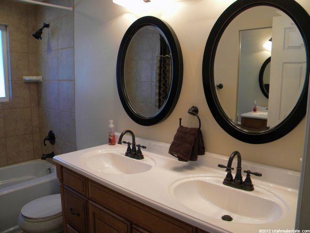 5840 S 2450 W, Roy, UT 84067 — photo 6