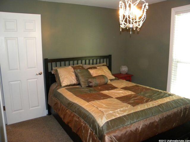 5840 S 2450 W, Roy, UT 84067 — photo 8