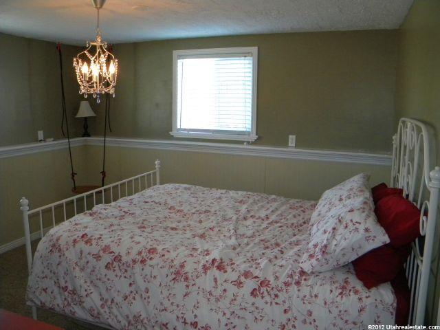 5840 S 2450 W, Roy, UT 84067 — photo 10