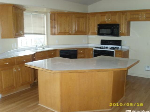66 S 2110 E, St. George, UT 84790 — photo 3