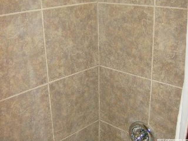 2030 S Orchard Ave E, Ogden, UT 84401 — photo 2