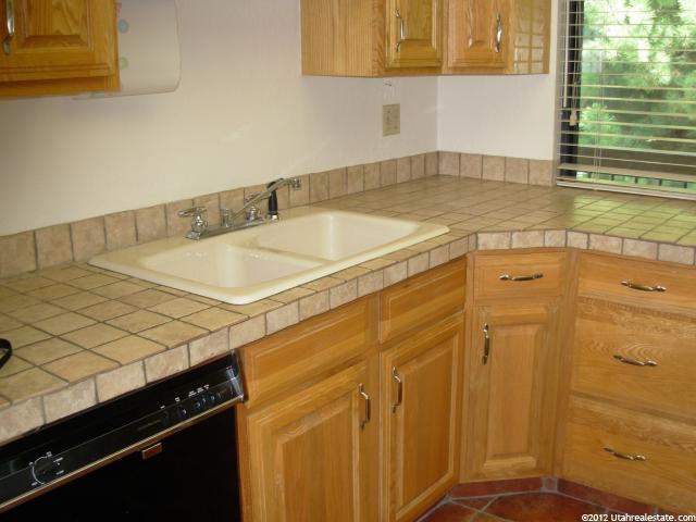 325 E 2550 N #87, North Ogden, UT 84414 — photo 2