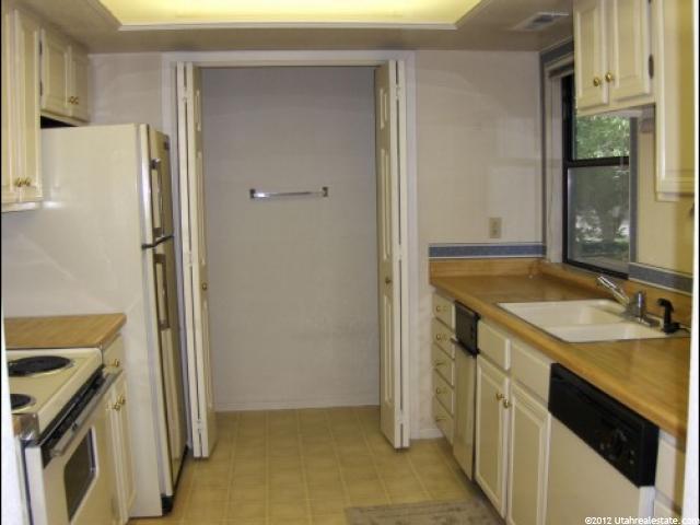 6918 S 745 E #A, Midvale, UT 84047 — photo 5