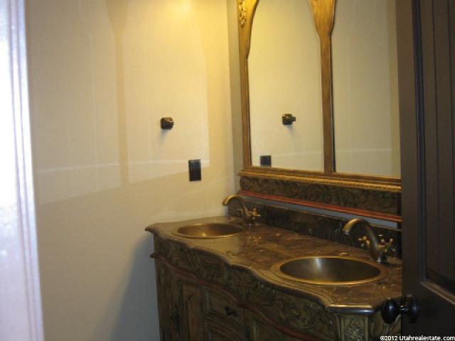 247 S Main E, Hurricane, UT 84737 — photo 2