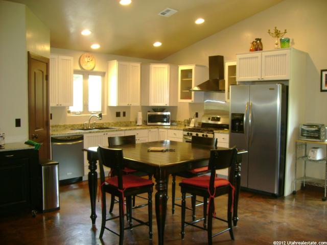 247 S Main E, Hurricane, UT 84737 — photo 4