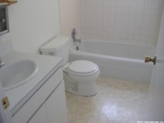 121 Mill Rd S, Layton, UT 84041 — photo 3