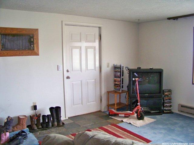 48 W 100 St N, Bloomington, ID 83223 — photo 11