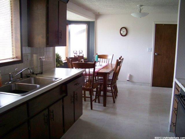 48 W 100 St N, Bloomington, ID 83223 — photo 8