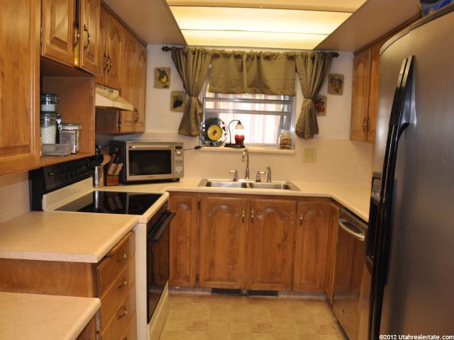 464 N 200 E, Logan, UT 84321 — photo 2