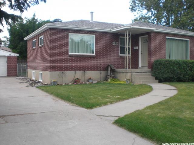 456 E Joy St S, Murray, UT 84107 — photo 2