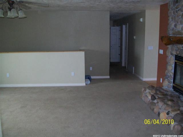 269 S 3500 E, Roosevelt, UT 84066 — photo 3