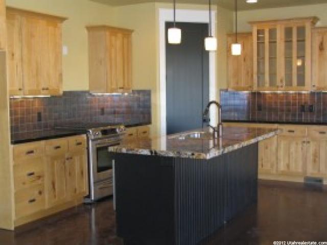 424 W Paddock Ln, Kaysville, UT 84037 — photo 6