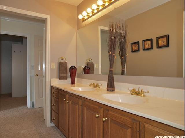 8375 S Ridge Point Rd, Sandy, UT 84093 — photo 10