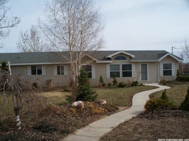 794 N 3000 W, Vernal, UT 84078 — photo 2