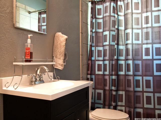 2878 N 900 E, North Ogden, UT 84414 — photo 11