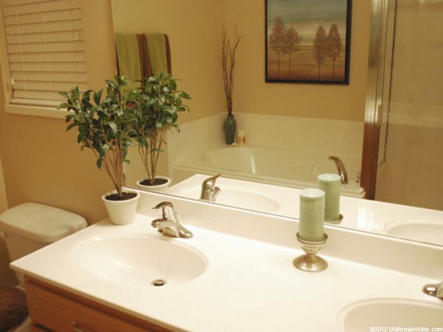 1157 N 2275 W, Layton, UT 84041 — photo 9