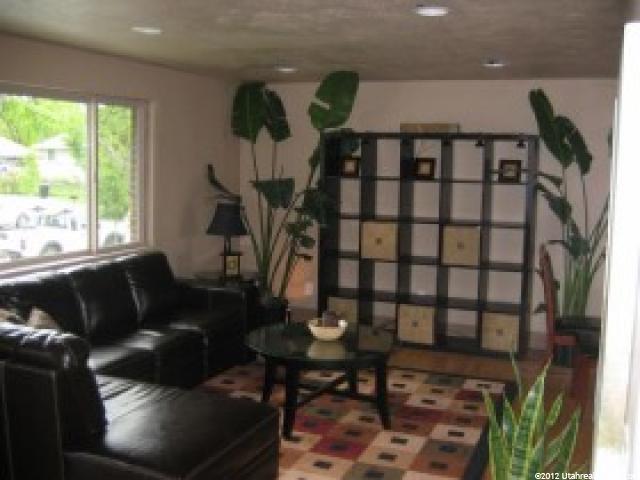 1643 N 2850 St W, Clinton, UT 84015 — photo 5