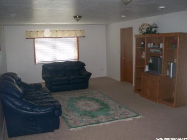 56 N 400 E, Richmond, UT 84333 — photo 6