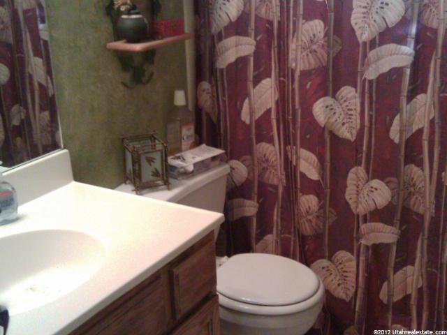4188 Westlake Dr, Roy, UT 84067 — photo 10