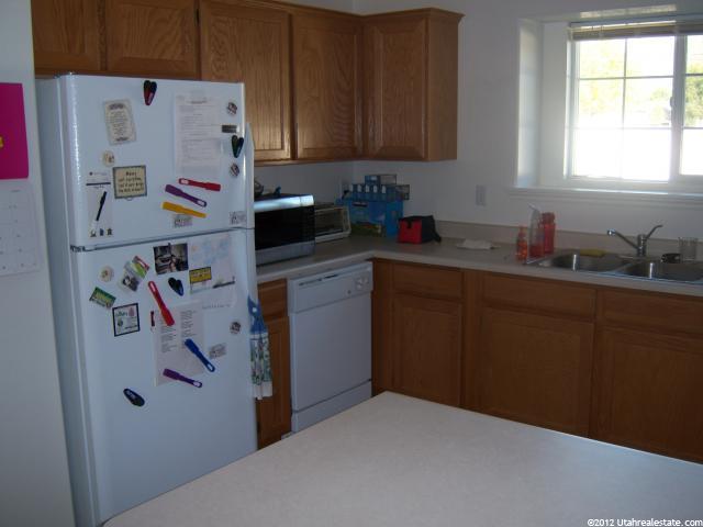135 N Wall Ave E, Ogden, UT 84404 — photo 2