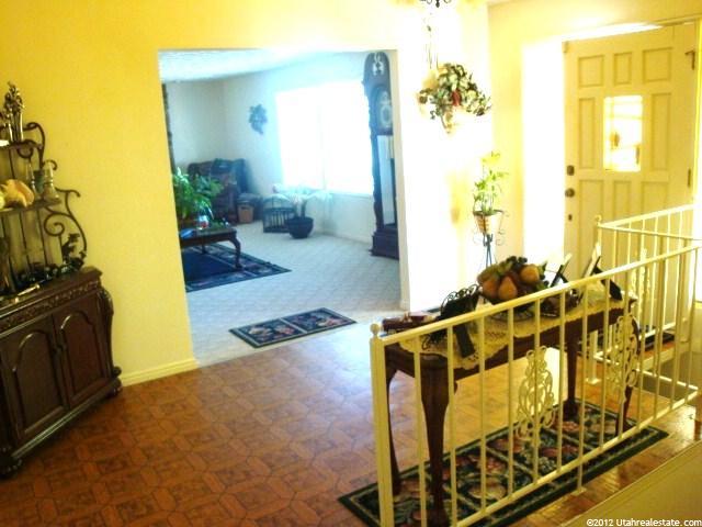 1391 Buttercup Dr, Sandy, UT 84092 — photo 11