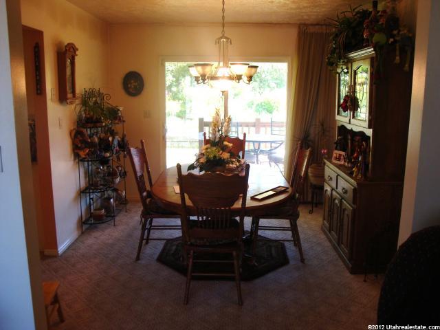 1391 Buttercup Dr, Sandy, UT 84092 — photo 3