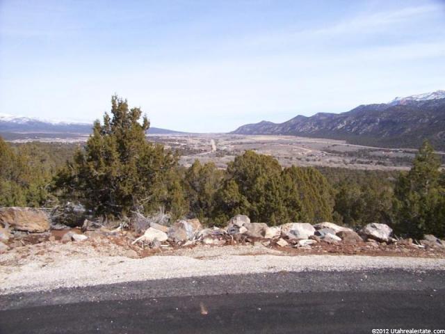 282 Escalante's Path #282, New Harmony, UT 84757 — photo 4