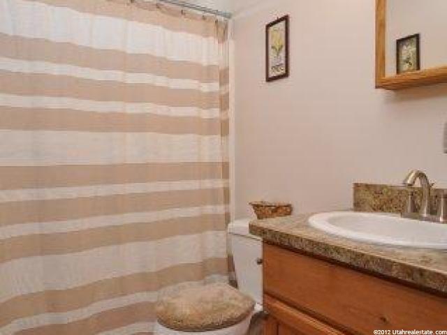 182 S 500 W, Tremonton, UT 84337 — photo 6