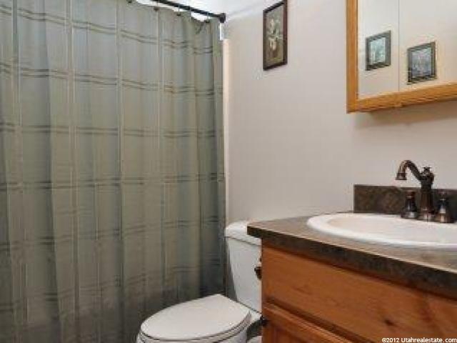 182 S 500 W, Tremonton, UT 84337 — photo 8